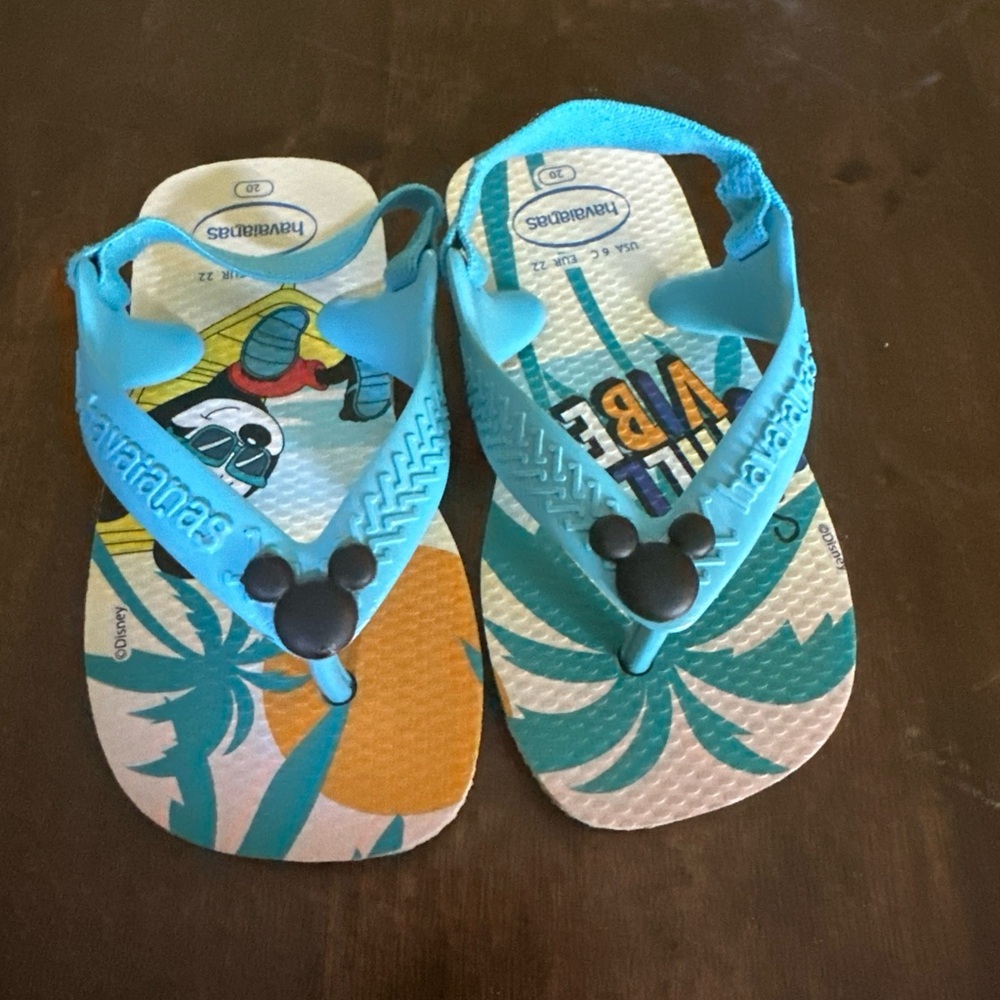 Havaianas Kids' Baby Mickey flip flops sandals with back strap‎ Size 6 C